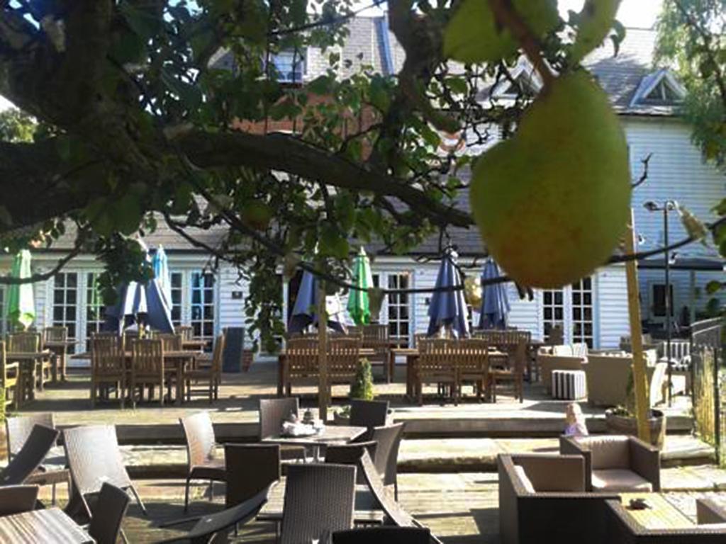 The Riverside Inn Chelmsford Kültér fotó