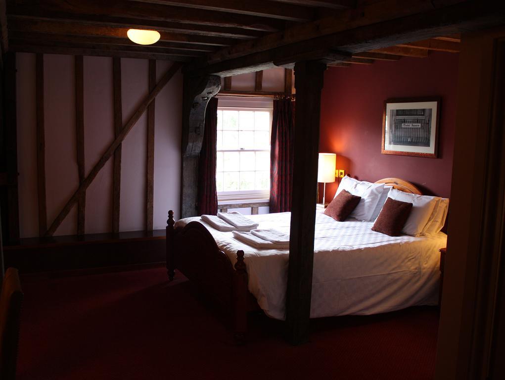 The Riverside Inn Chelmsford Szoba fotó
