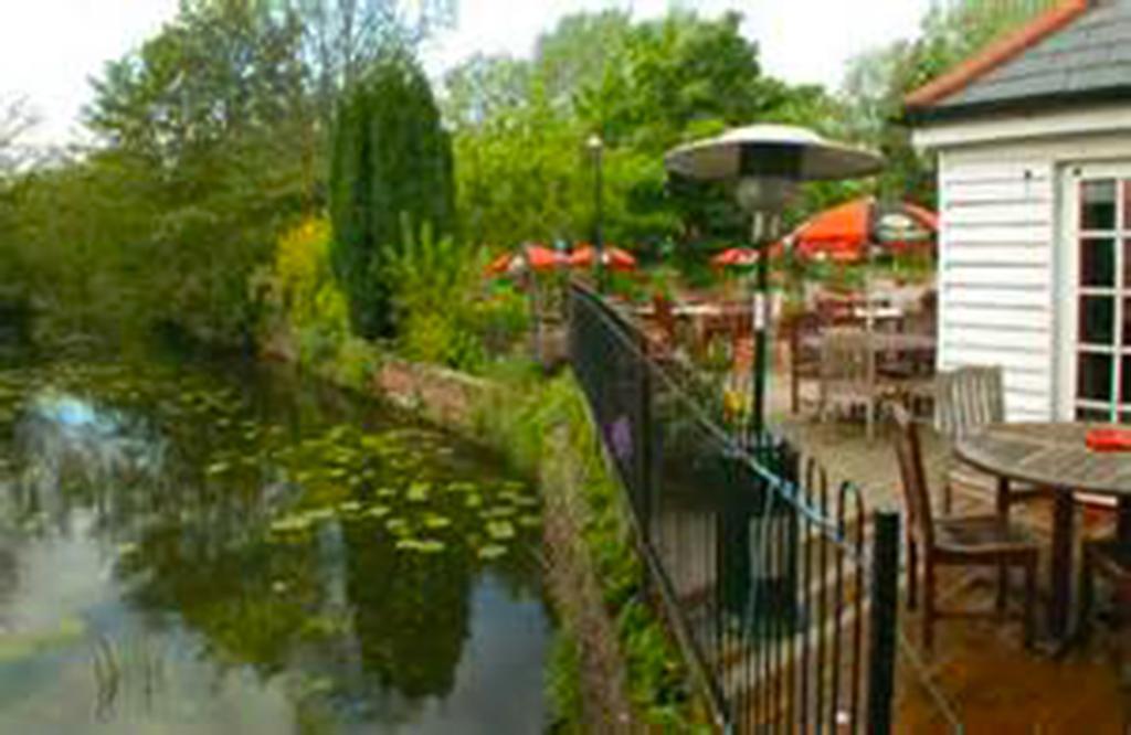 The Riverside Inn Chelmsford Kültér fotó